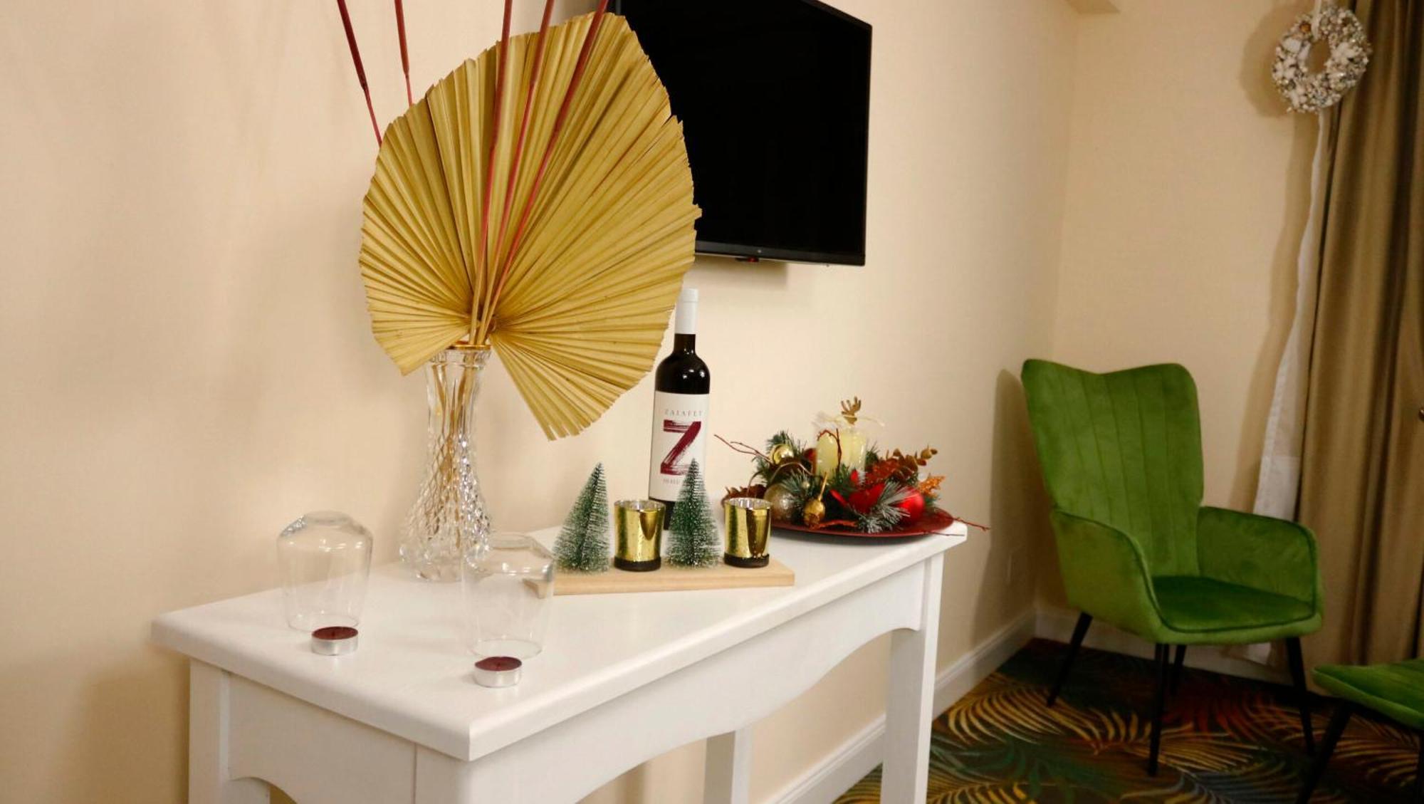 Pensiunea Pink House Runcu Hotel Runcu  Kültér fotó