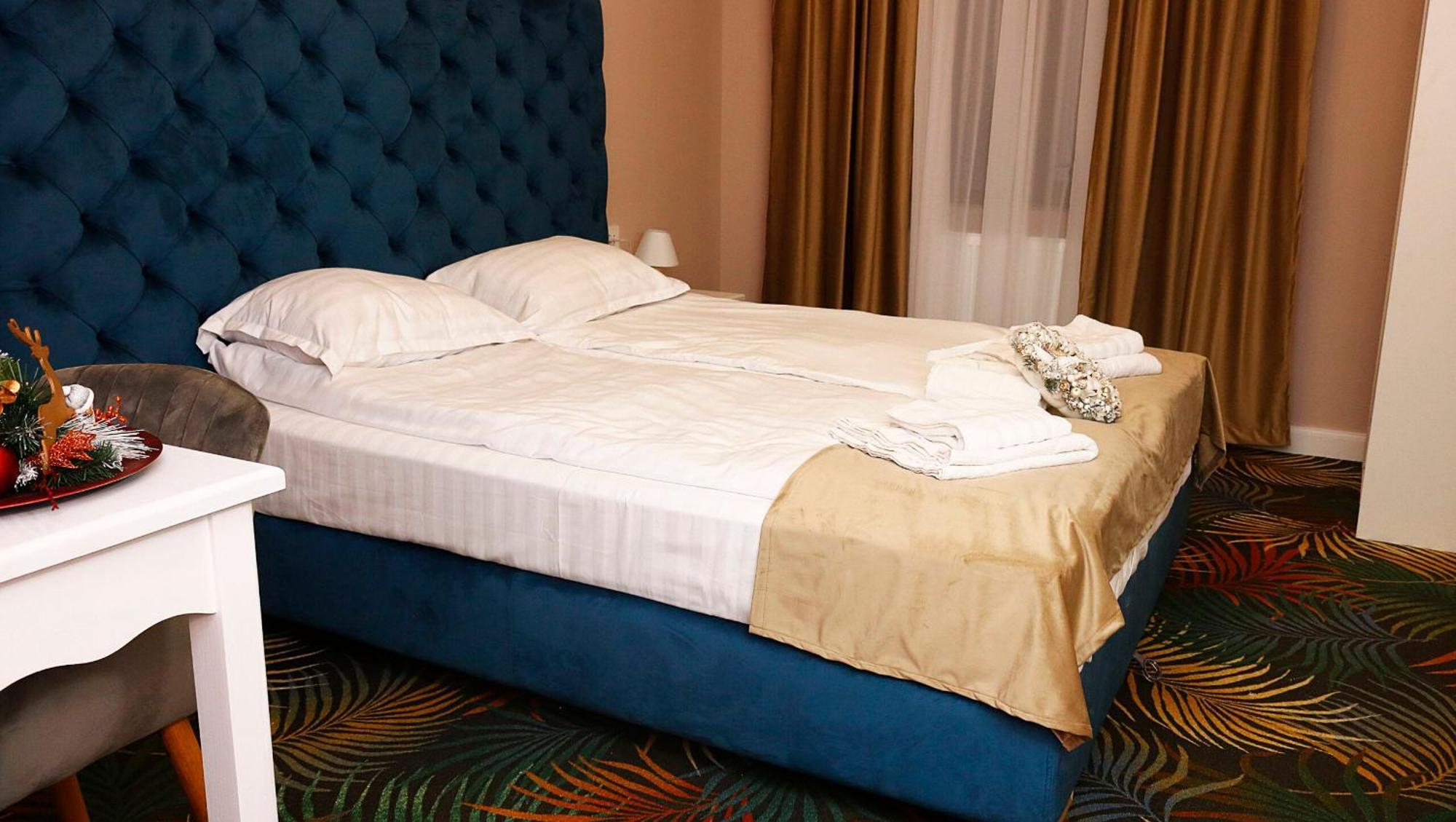 Pensiunea Pink House Runcu Hotel Runcu  Kültér fotó